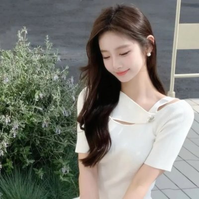 木马上的女人